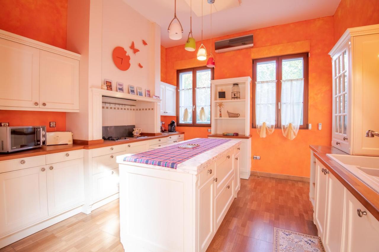 Cottage La Villa Bolero Saint-Cyr-sur-Loire Buitenkant foto